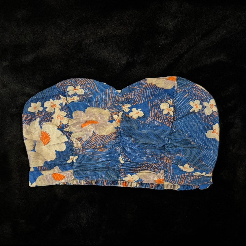 Urban outfitters floral crop top